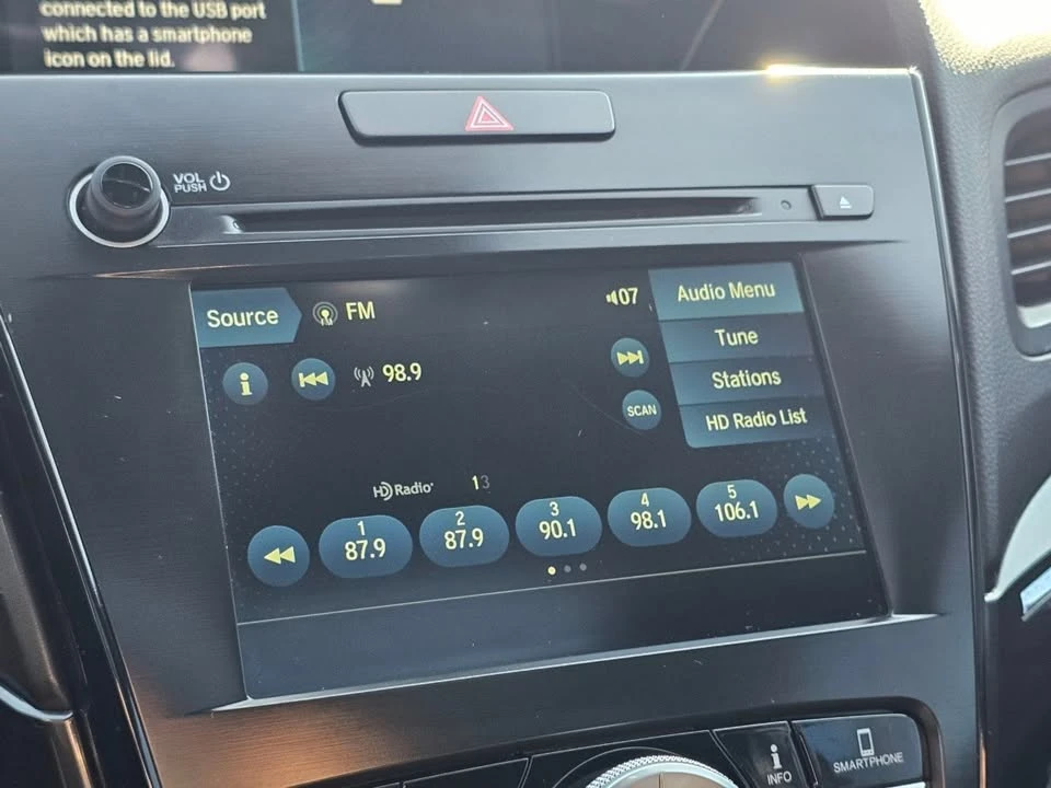 2020 Acura ILX - Image 6 of 20