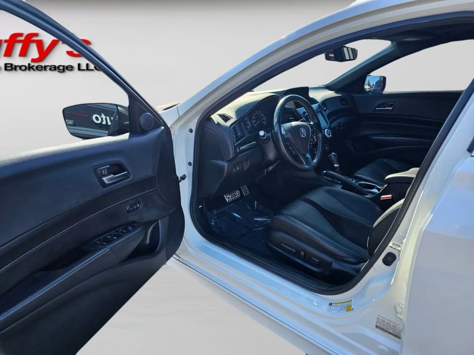 2020 Acura ILX - Image 19 of 20