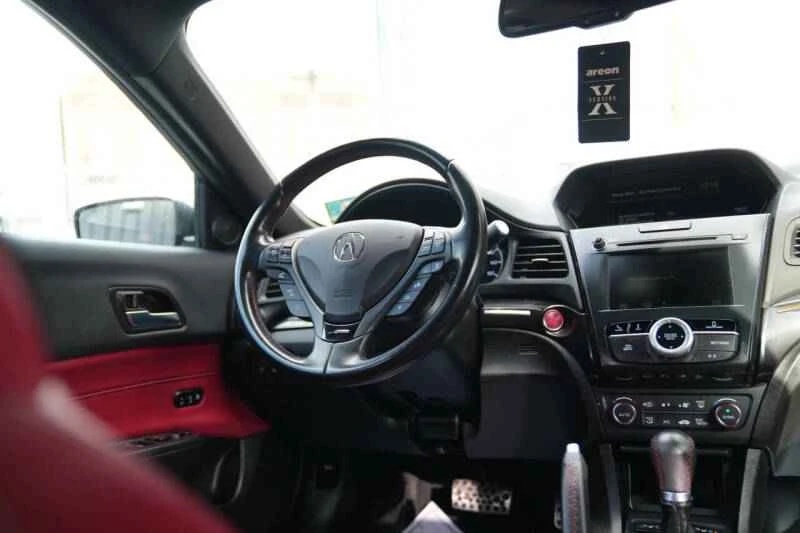 2020 Acura ILX - Image 7 of 16