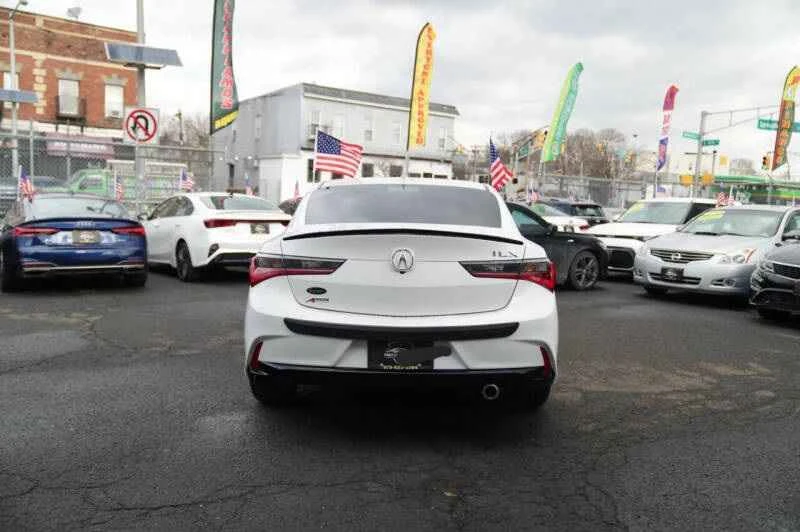 2020 Acura ILX - Image 16 of 16