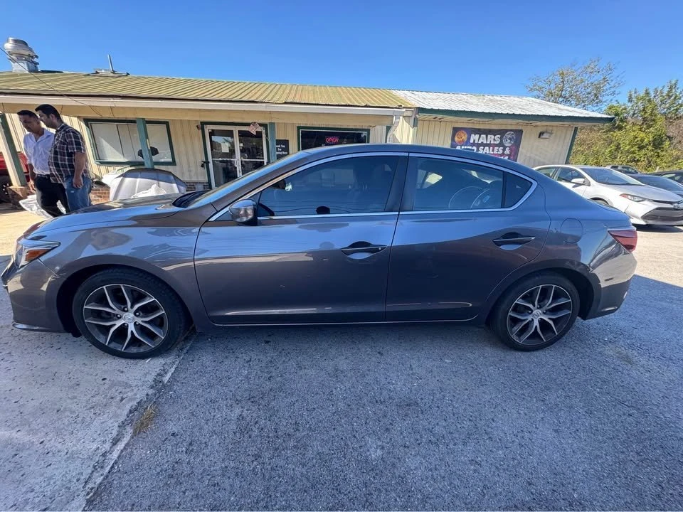 2020 Acura ILX - Image 8 of 15