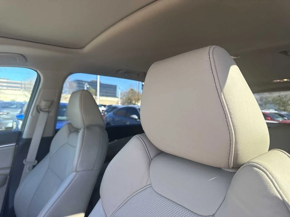 2020 Acura MDX 3rd Gen - Image 8 of 10