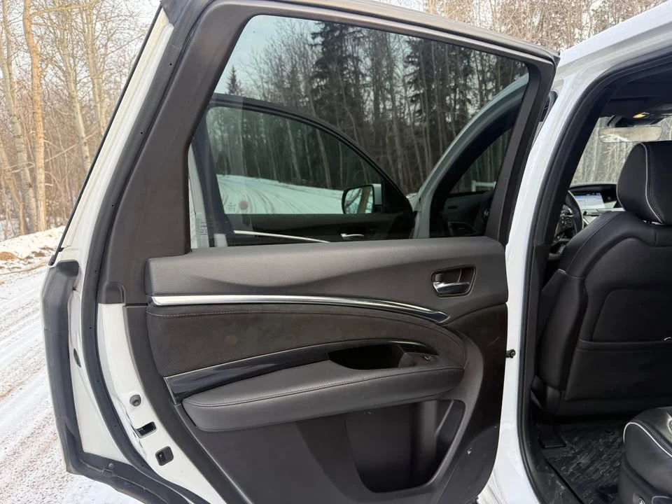2020 Acura MDX 3rd Gen - Image 11 of 15