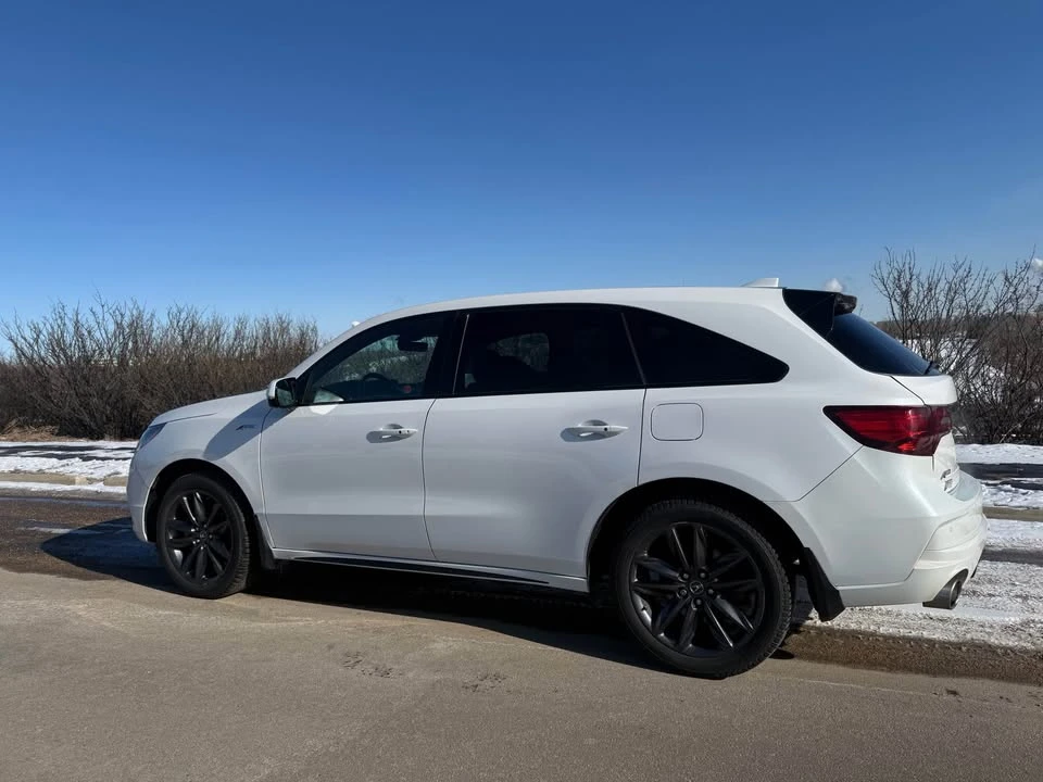 2020 Acura MDX 3rd Gen - Image 2 of 15