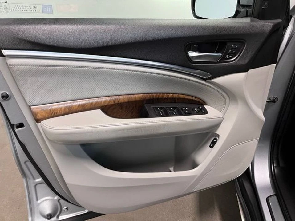 2020 Acura MDX 3rd Gen - Image 19 of 20