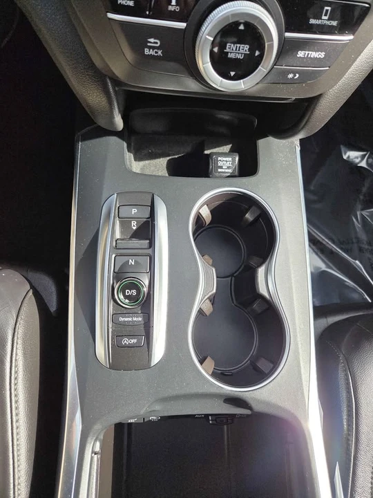 2020 Acura MDX 3rd Gen - Image 13 of 20