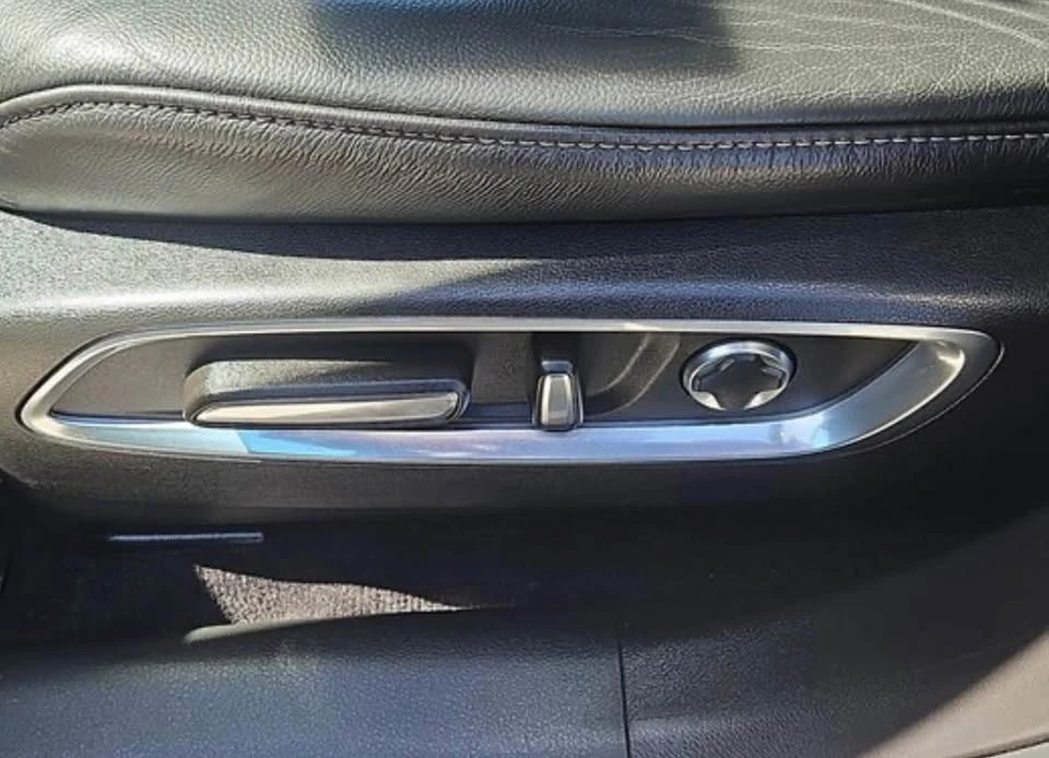 2020 Acura MDX 3rd Gen - Image 12 of 18