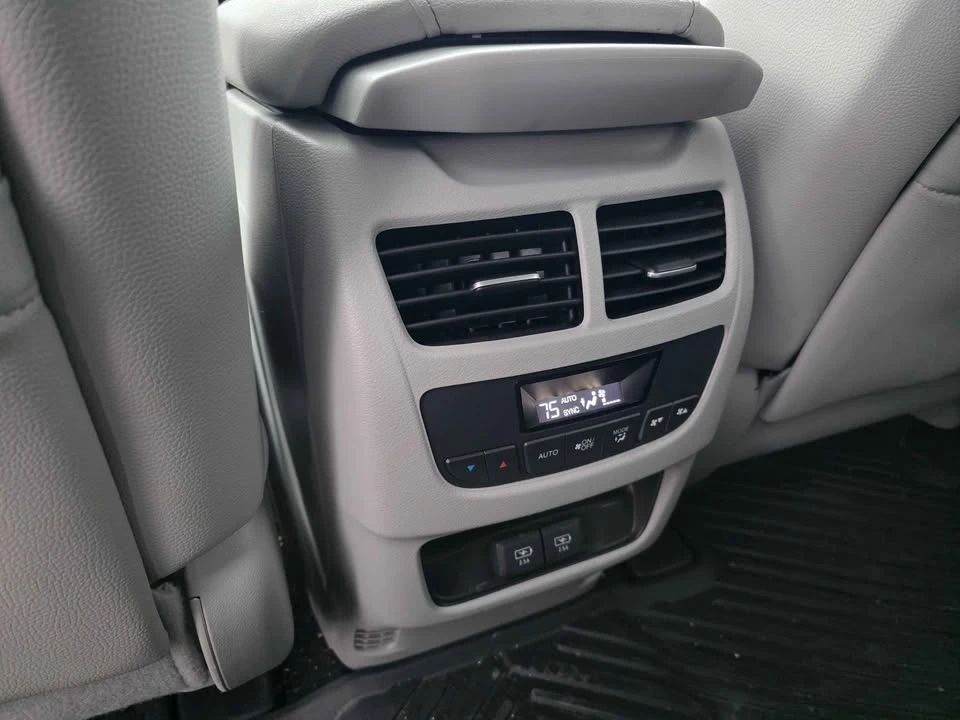 2020 Acura MDX 3rd Gen - Image 7 of 15