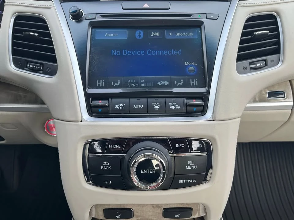 2020 Acura RLX - Image 10 of 19