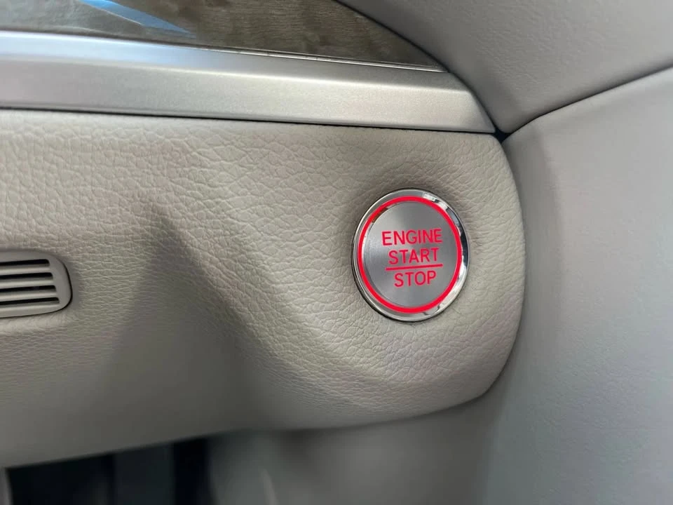 2020 Acura RLX - Image 13 of 19