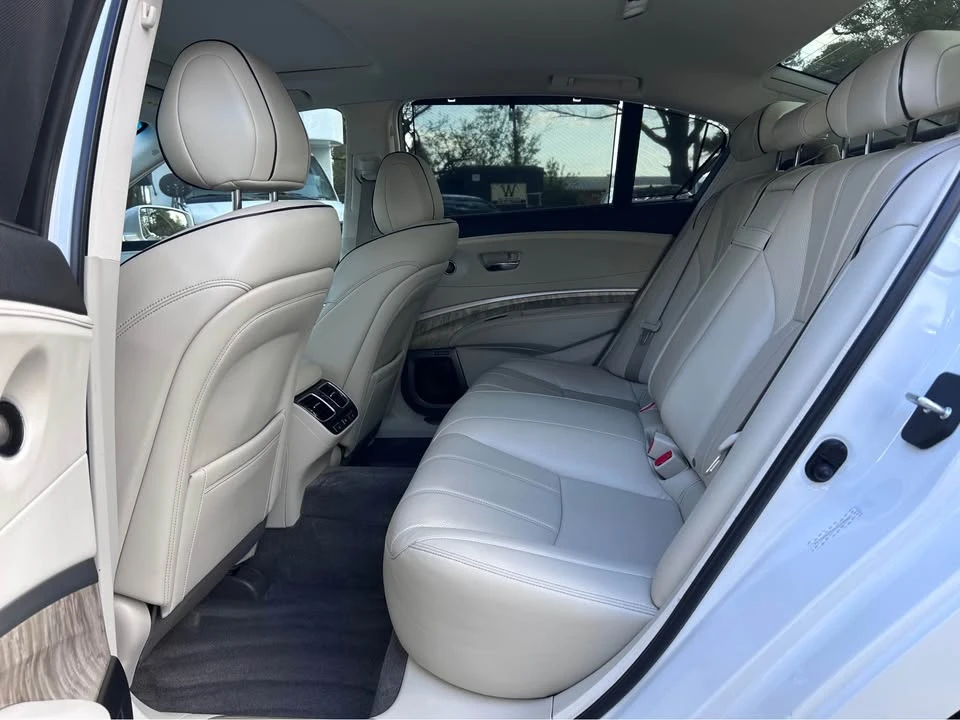 2020 Acura RLX - Image 13 of 17