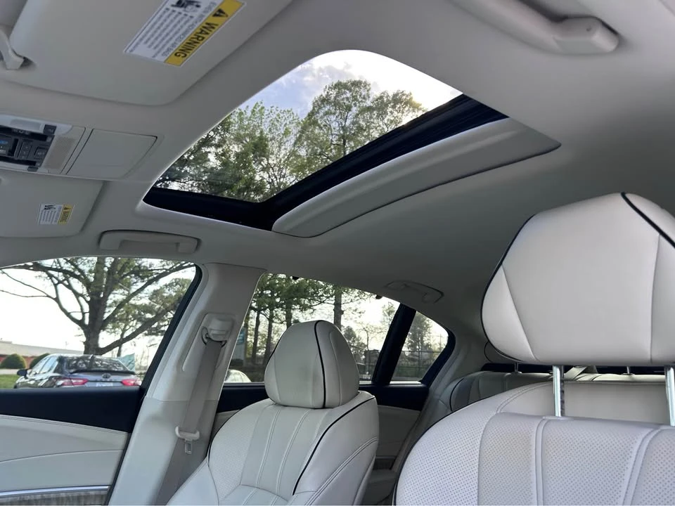 2020 Acura RLX - Image 11 of 17