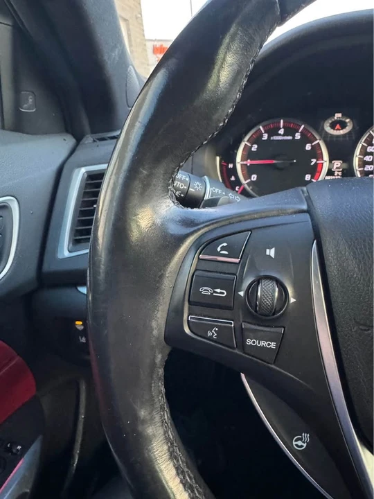 2020 Acura TLX 1st Gen - Image 10 of 15
