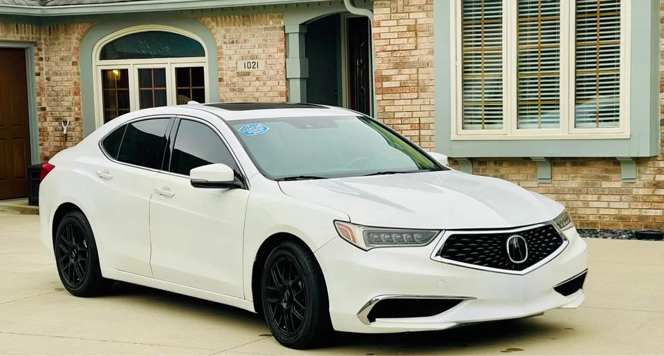 2020 Acura TLX 1st Gen - Image 8 of 16