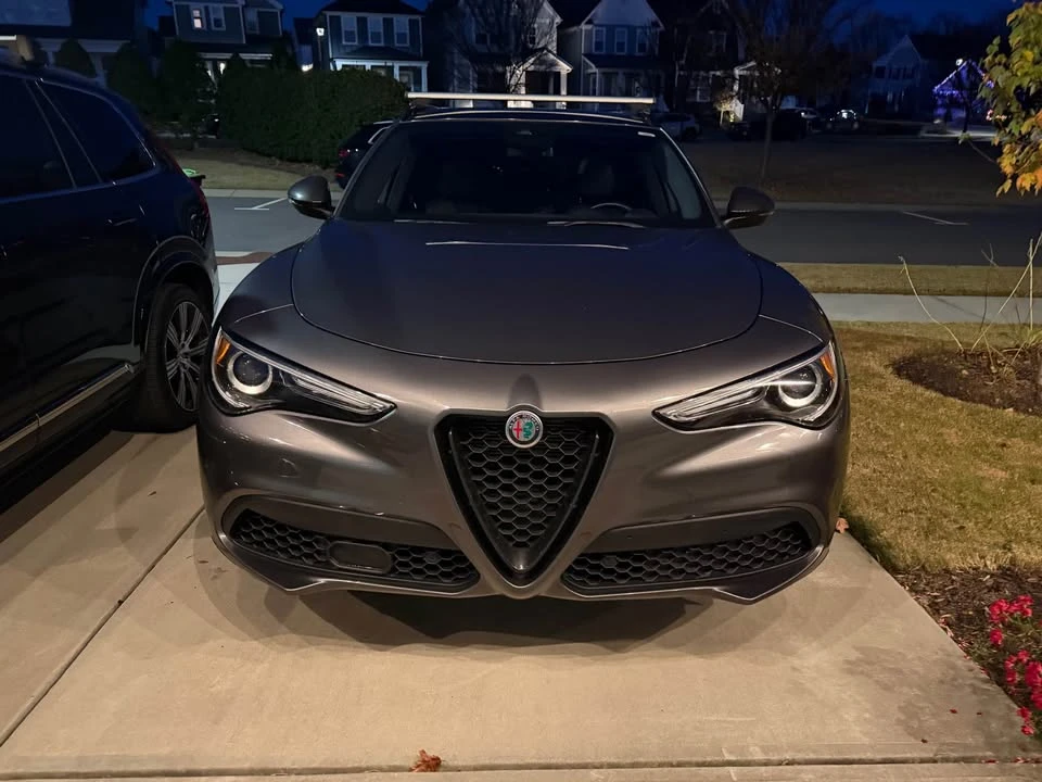 2020 Alfa Romeo Stelvio - Image 2 of 10