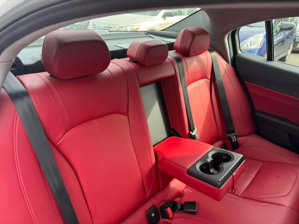 2020 Alfa Romeo Giulia - Image 11 of 20
