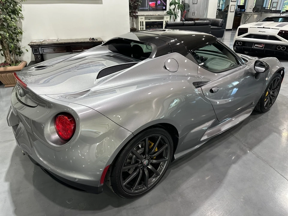 2020 Alfa Romeo 4C Spider - Image 3 of 31