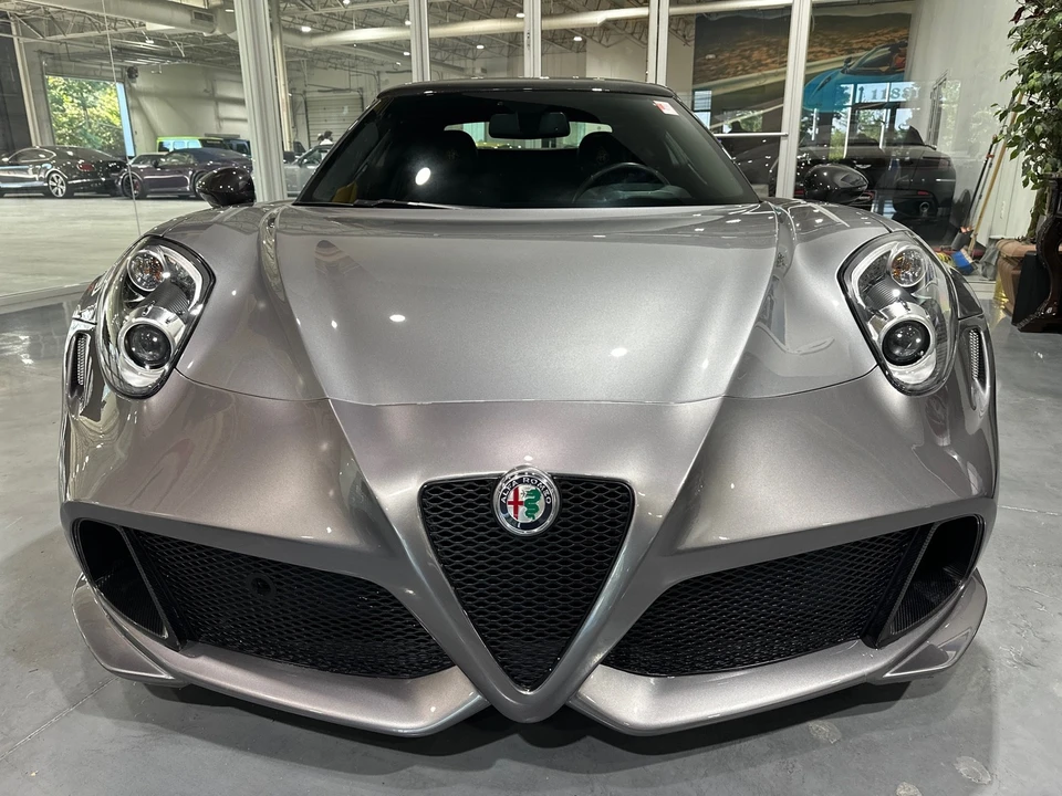 2020 Alfa Romeo 4C Spider - Image 24 of 31