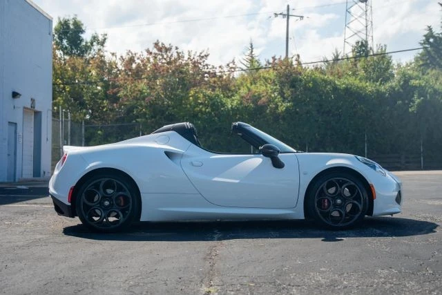 2020 Alfa Romeo 4C Spider - Image 10 of 21