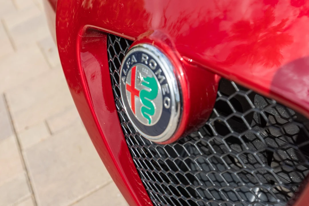 2020 Alfa Romeo 4C Spider - Image 23 of 31