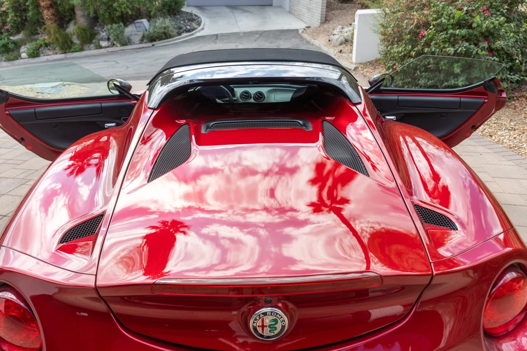 2020 Alfa Romeo 4C Spider - Image 24 of 31
