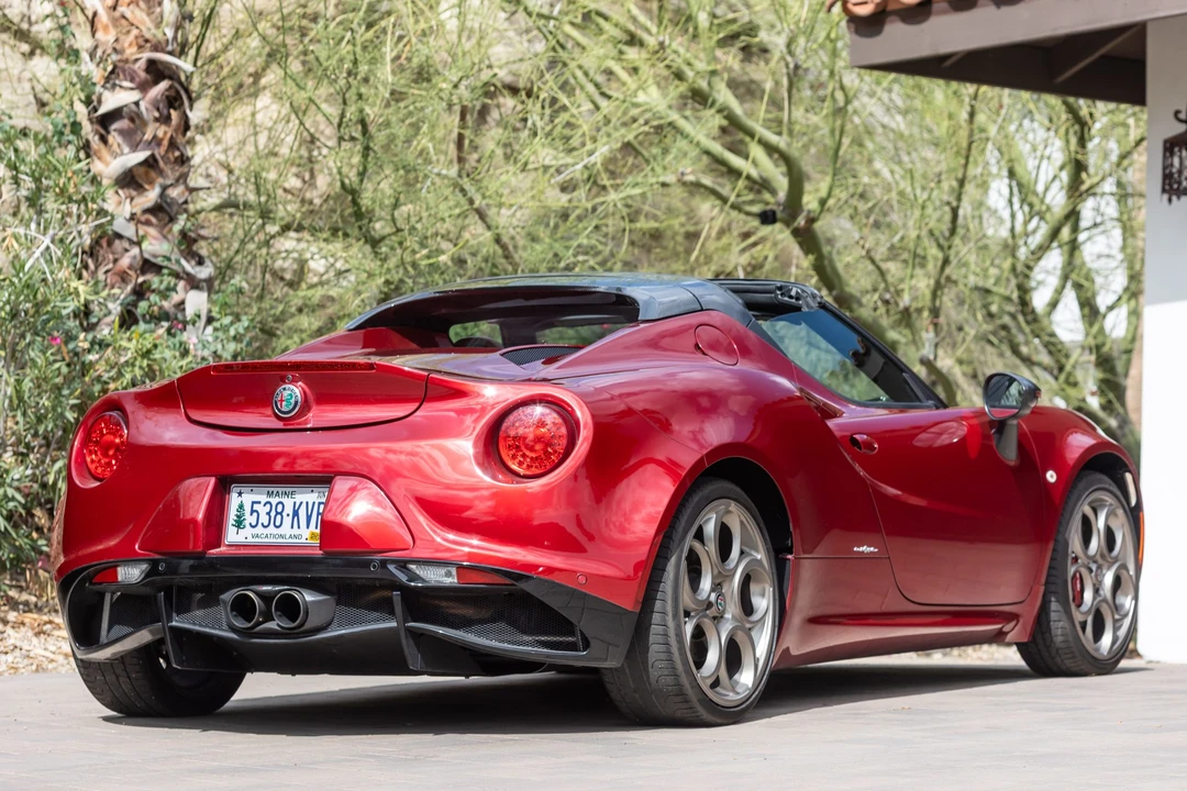 2020 Alfa Romeo 4C Spider - Image 17 of 31