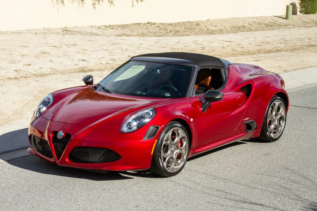 2020 Alfa Romeo 4C Spider - Image 11 of 31