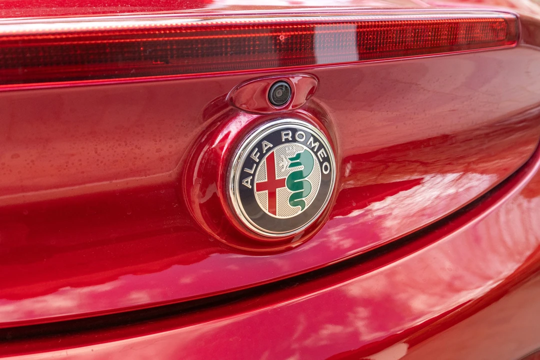 2020 Alfa Romeo 4C Spider - Image 27 of 31
