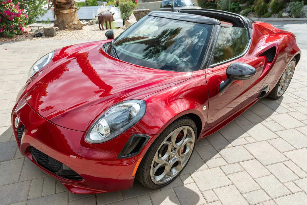 2020 Alfa Romeo 4C Spider - Image 2 of 31