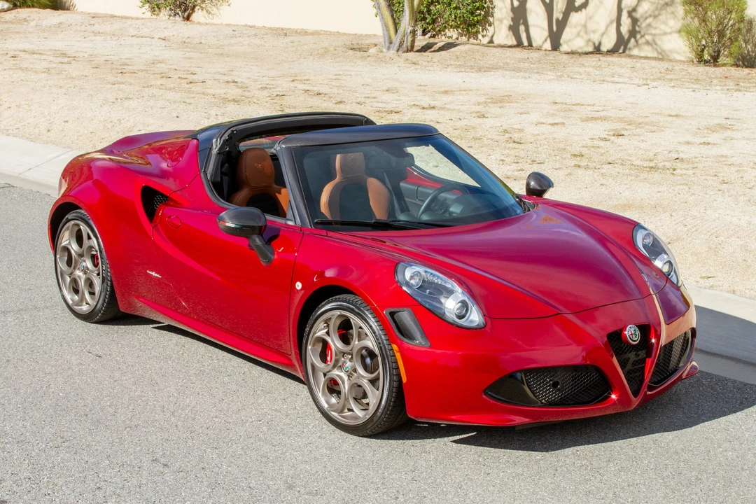 2020 Alfa Romeo 4C Spider - Image 2 of 31