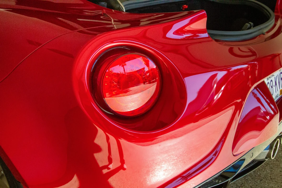 2020 Alfa Romeo 4C Spider - Image 23 of 31