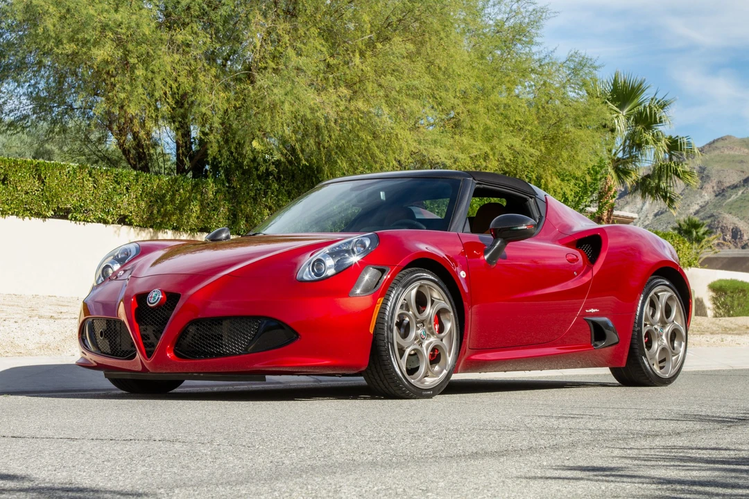 2020 Alfa Romeo 4C Spider - Image 12 of 31