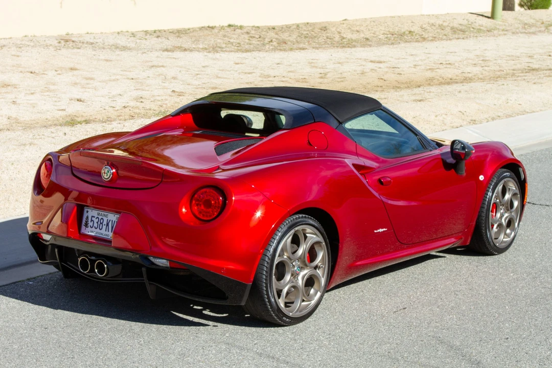 2020 Alfa Romeo 4C Spider - Image 16 of 31