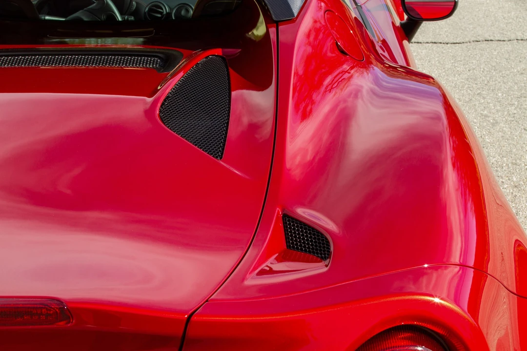 2020 Alfa Romeo 4C Spider - Image 27 of 31