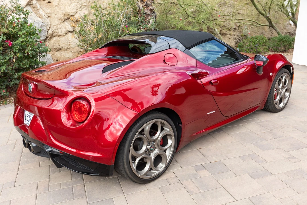 2020 Alfa Romeo 4C Spider - Image 15 of 31