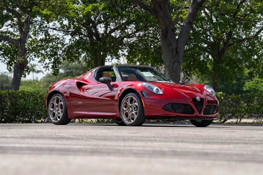 2020 Alfa Romeo 4C Spider - Image 15 of 31