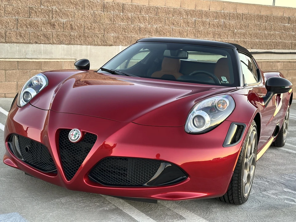 2020 Alfa Romeo 4C Spider - Image 28 of 31