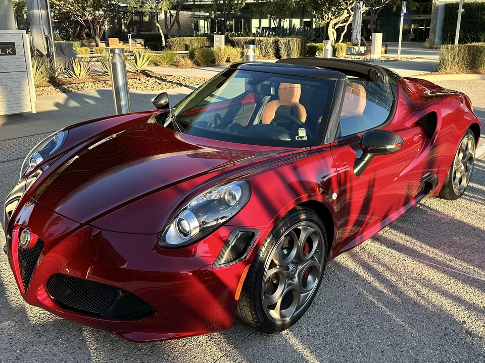 2020 Alfa Romeo 4C Spider - Image 7 of 31
