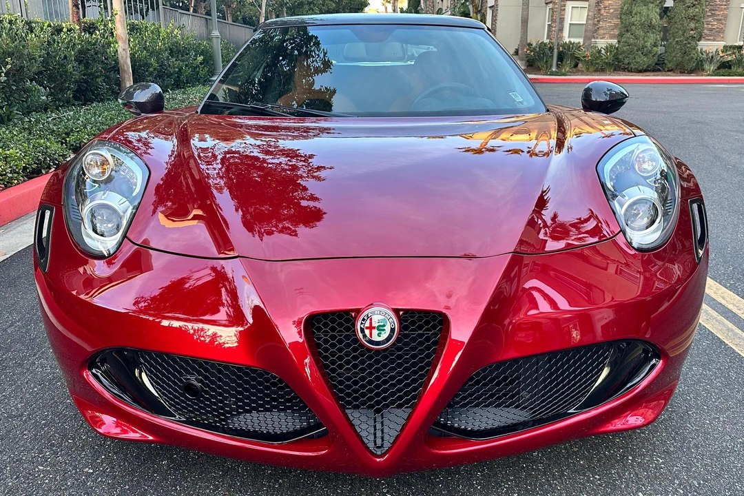 2020 Alfa Romeo 4C Spider - Image 2 of 31