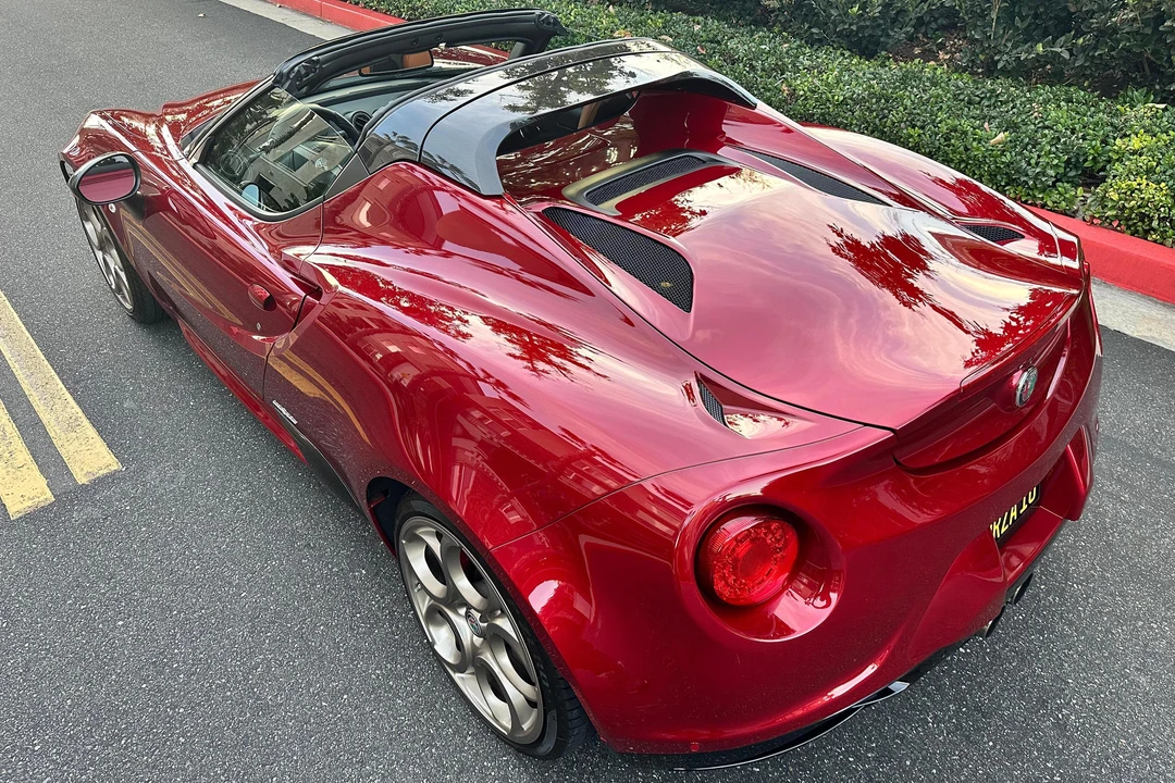 2020 Alfa Romeo 4C Spider - Image 4 of 31
