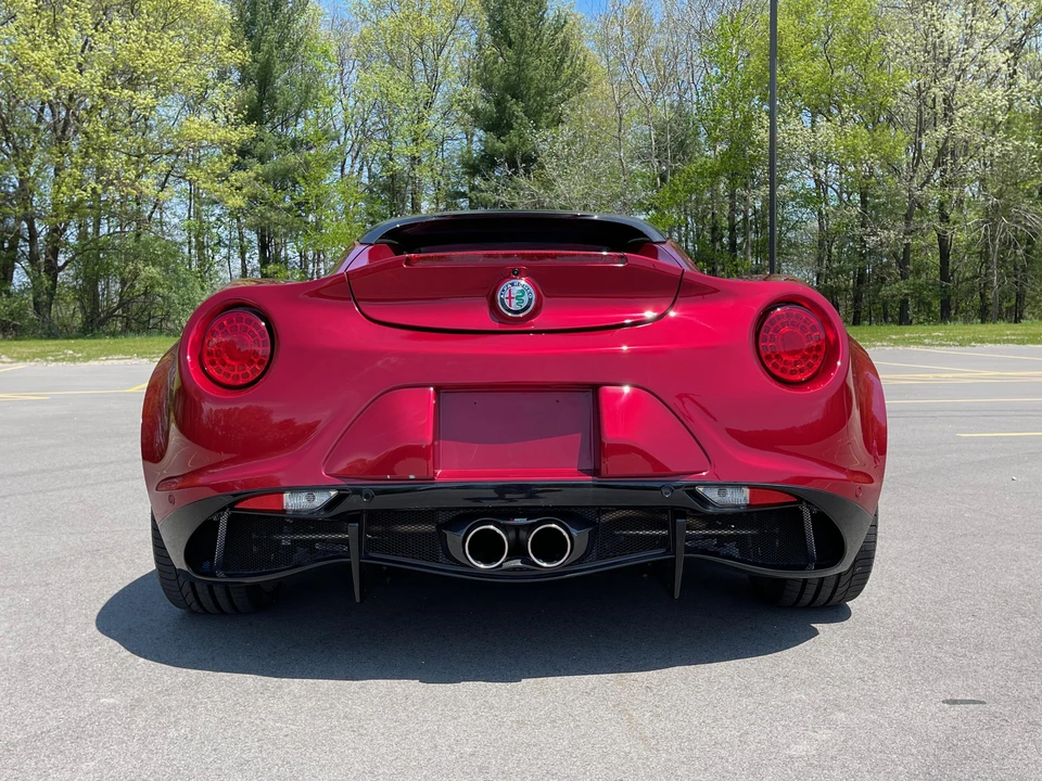2020 Alfa Romeo 4C Spider - Image 15 of 31