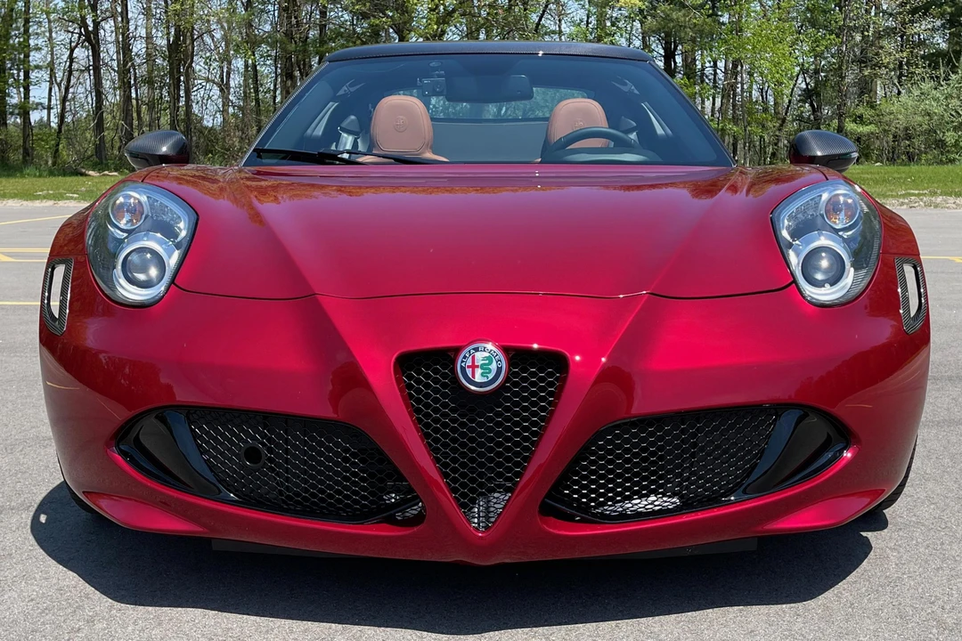 2020 Alfa Romeo 4C Spider - Image 2 of 31