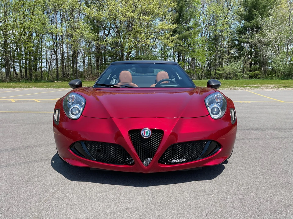 2020 Alfa Romeo 4C Spider - Image 8 of 31