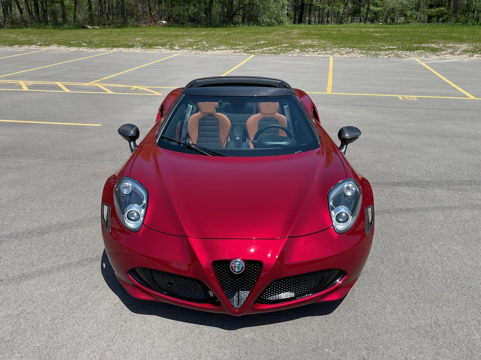 2020 Alfa Romeo 4C Spider - Image 7 of 31