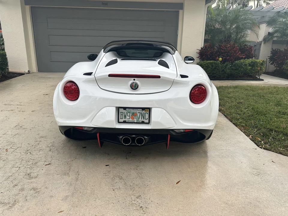 2020 Alfa Romeo 4C Spider - Image 7 of 31