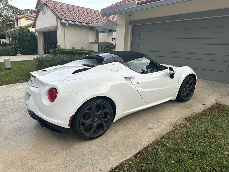 2020 Alfa Romeo 4C Spider - Image 6 of 31