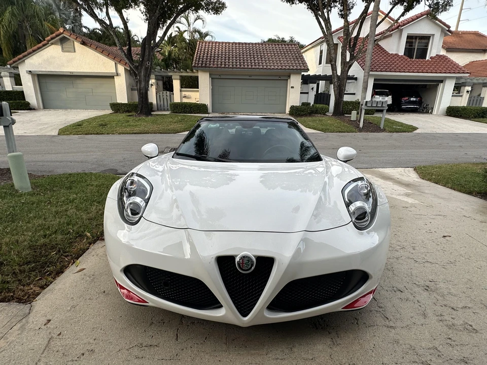 2020 Alfa Romeo 4C Spider - Image 3 of 31