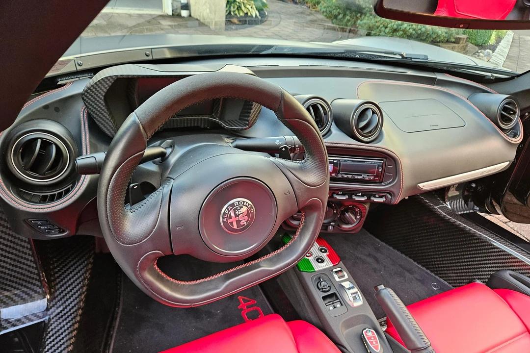 2020 Alfa Romeo 4C Spider - Image 28 of 31