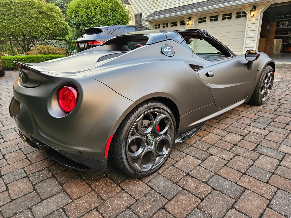 2020 Alfa Romeo 4C Spider - Image 17 of 31