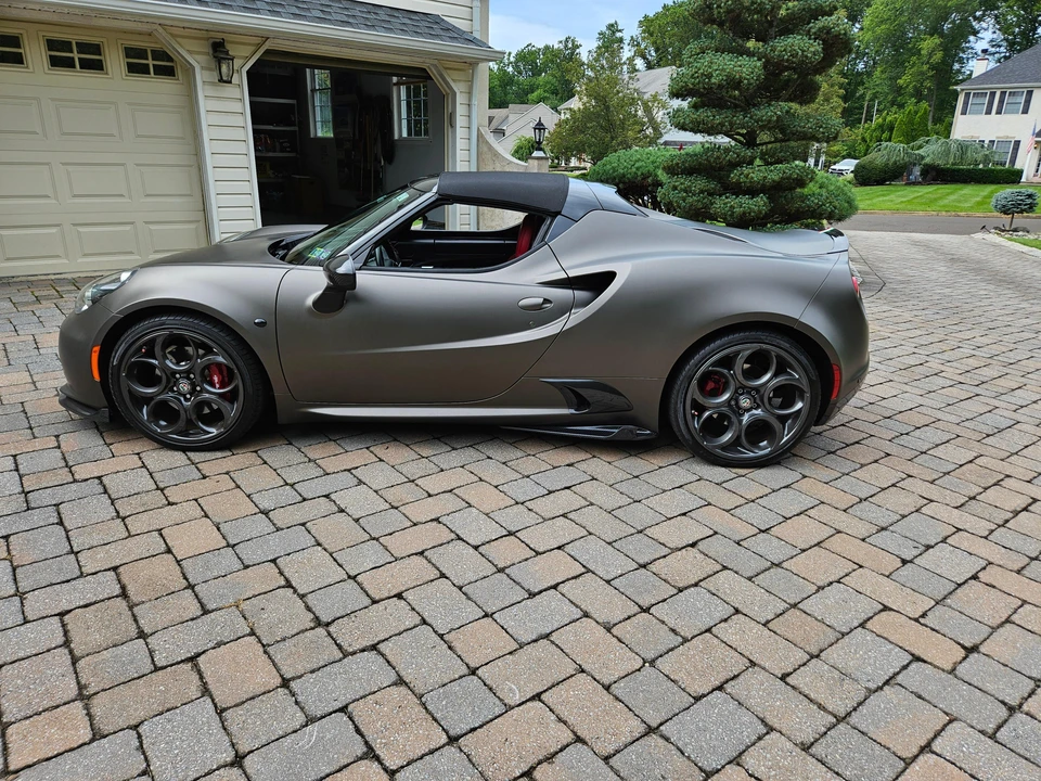 2020 Alfa Romeo 4C Spider - Image 10 of 31